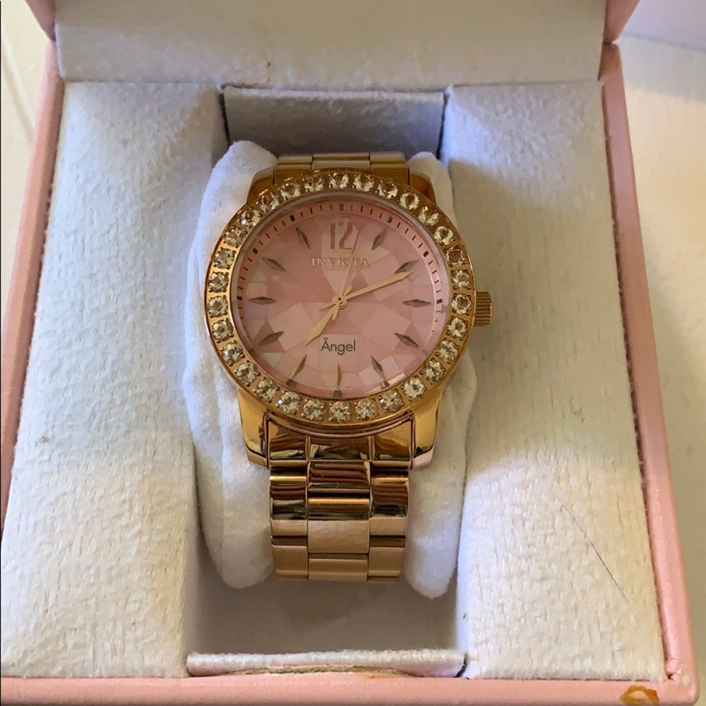 Rose gold pink invicta women’s watch